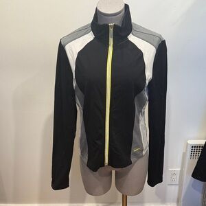 Women's Black and Gray Zip-Up Sweater